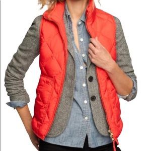 J CREW - coral quilted puffer vest